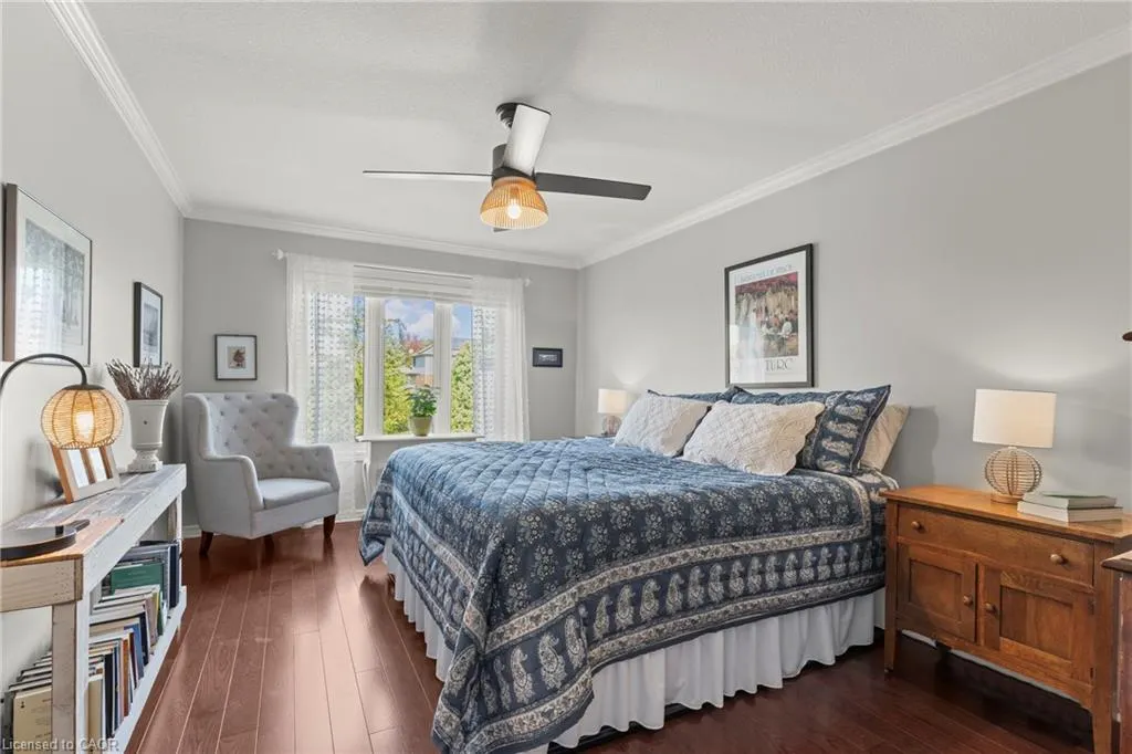 42 Rose Glen Crescent