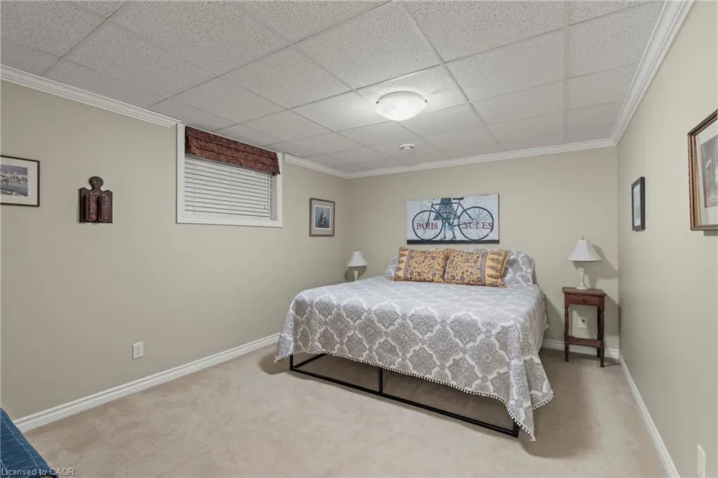 42 Rose Glen Crescent