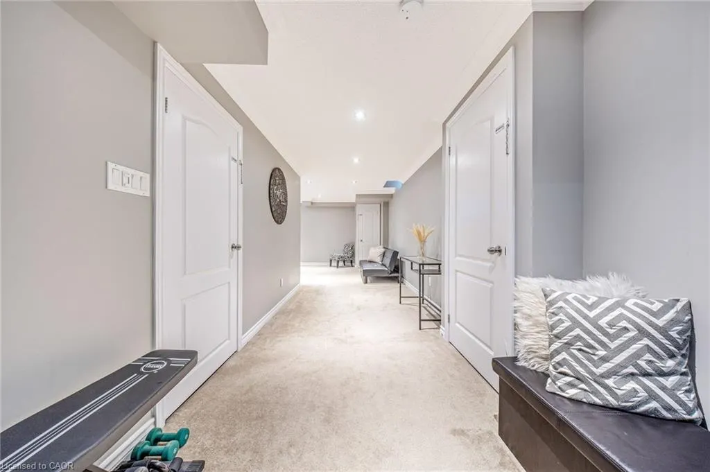 1244 Ruddy Crescent