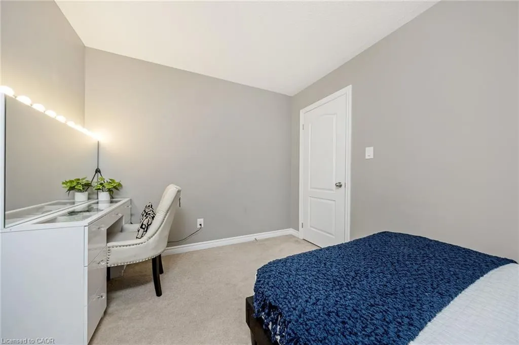 1244 Ruddy Crescent