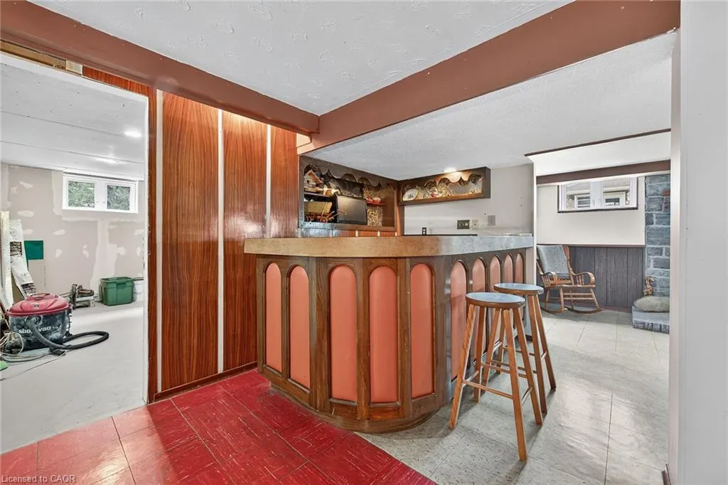 2320 Hendershot Road