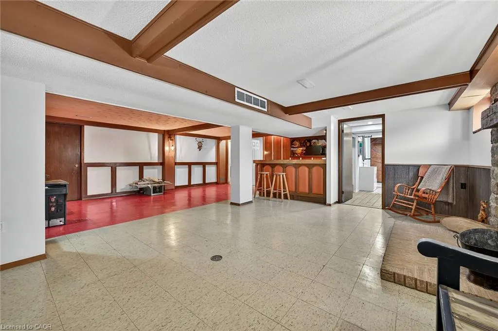 2320 Hendershot Road