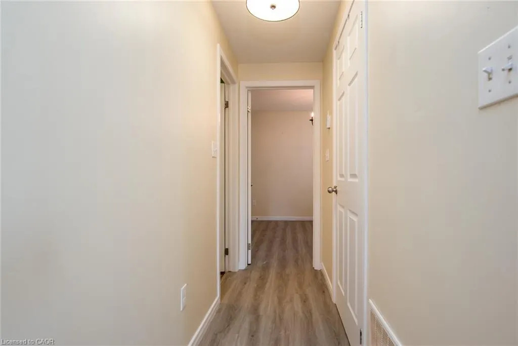 230 Jessica Crescent, #D