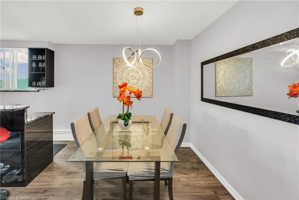 975 Warwick Court, #508