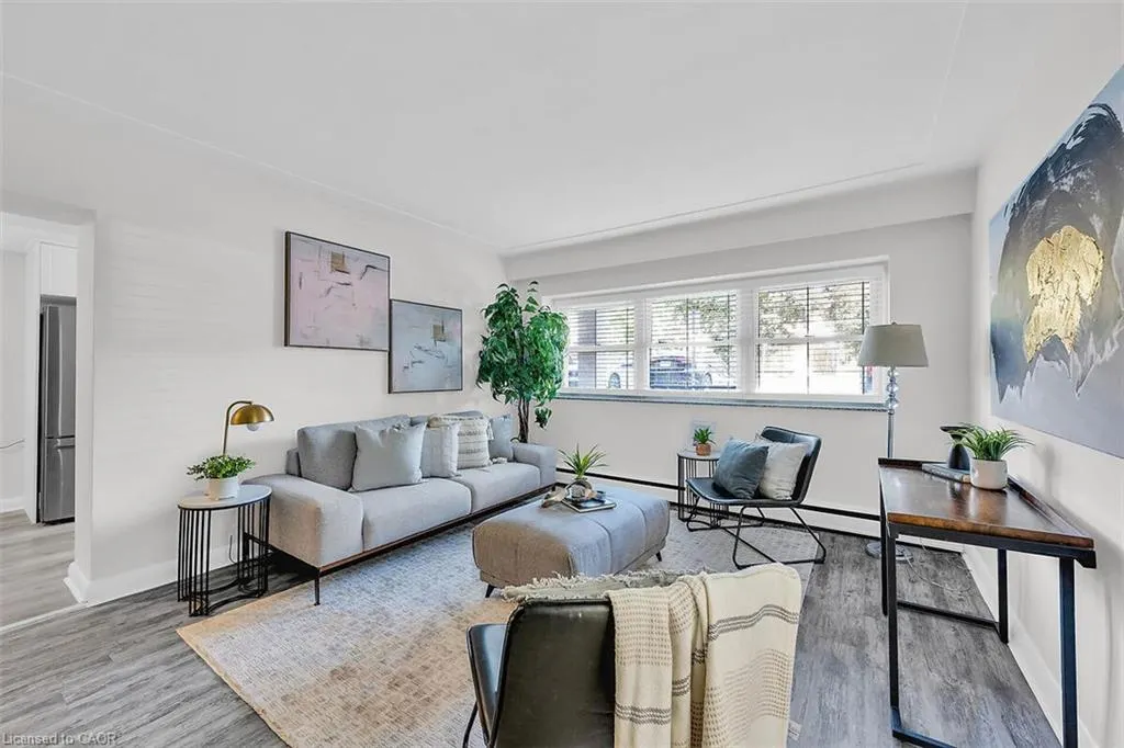 9 Grant Boulevard, #107
