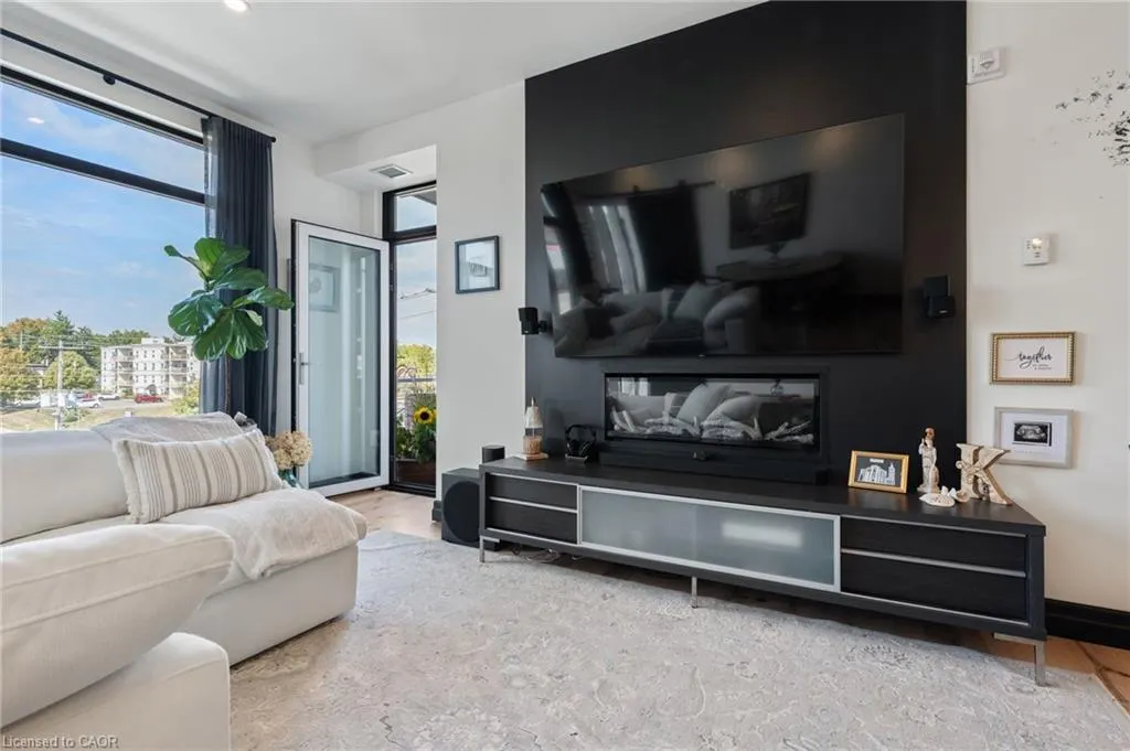 38 Harbour Street, #416