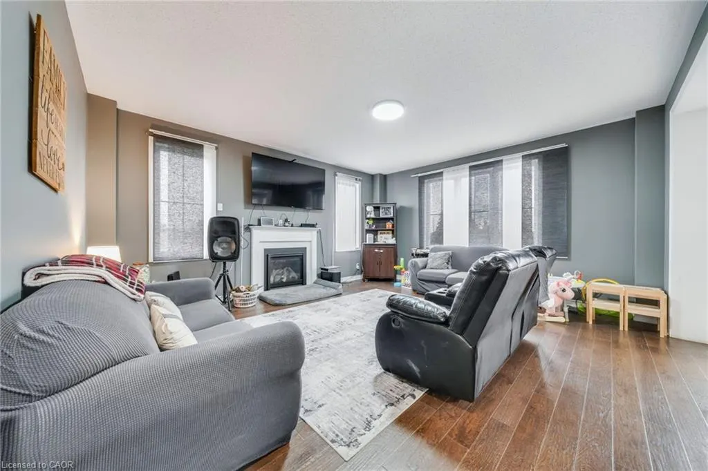 2 Kennedy Boulevard