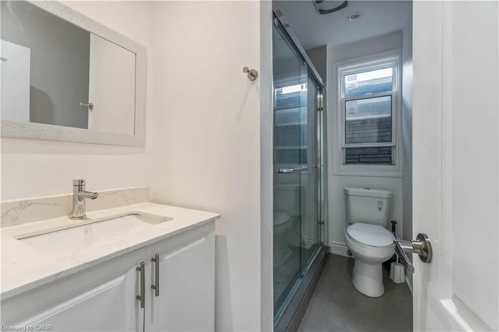934 Barton Street E, #2