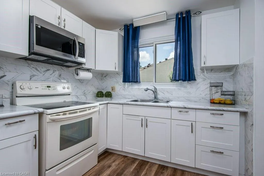 634 Strasburg Road, #3