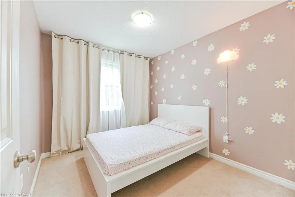 535 Margaret Street, #4