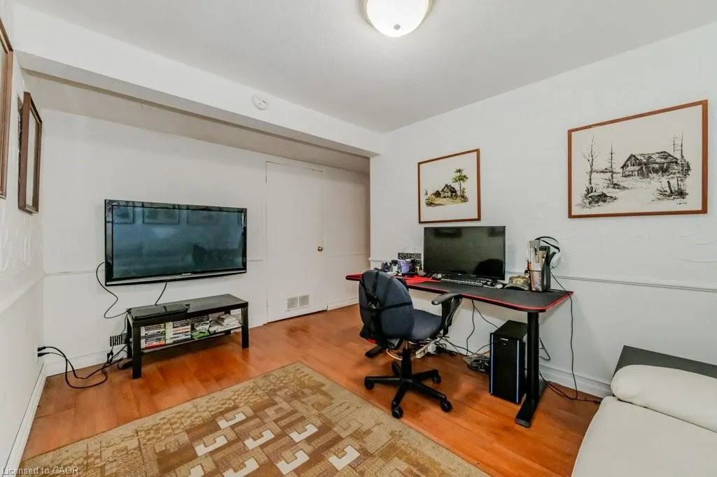 88 Charles Best Place