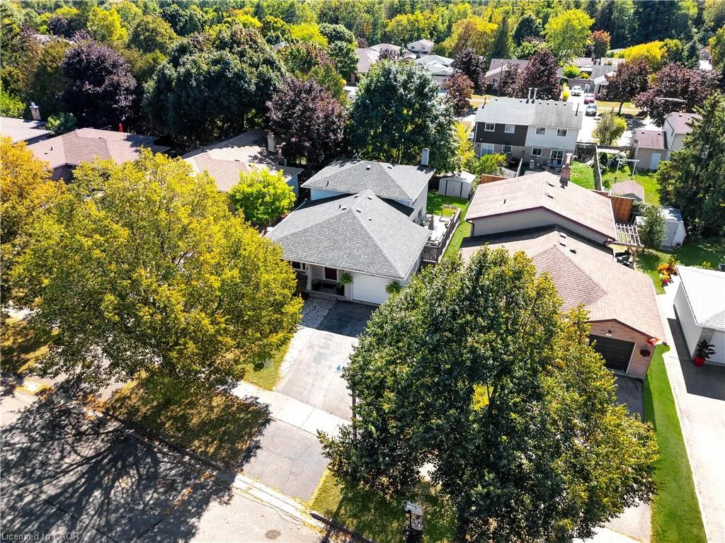 27 Wheatfield Crescent