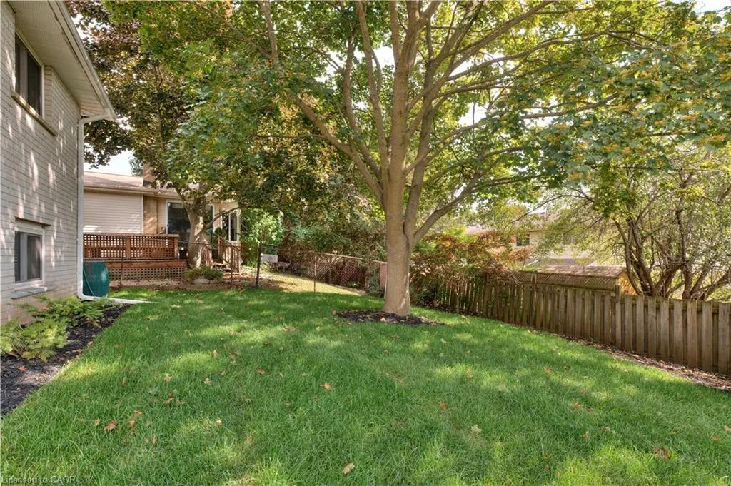 27 Wheatfield Crescent