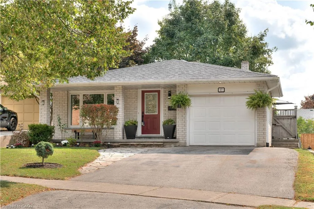 27 Wheatfield Crescent