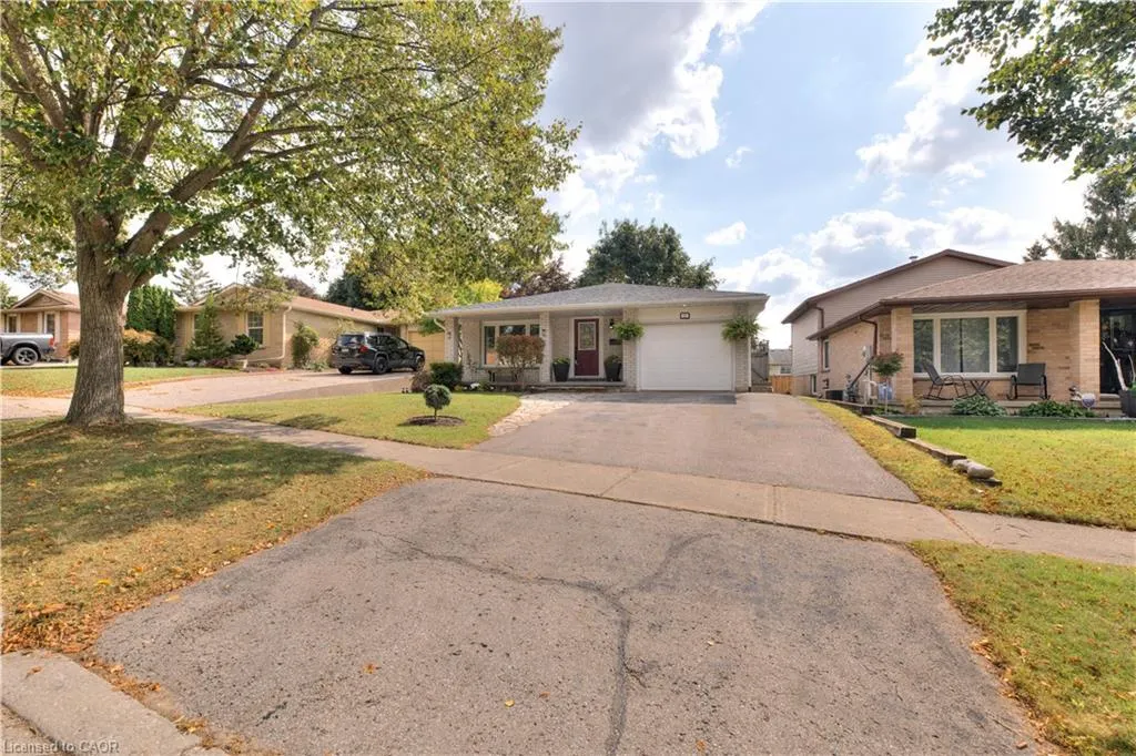 27 Wheatfield Crescent