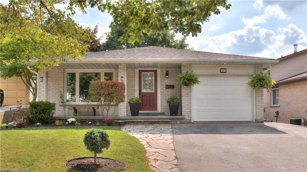 27 Wheatfield Crescent