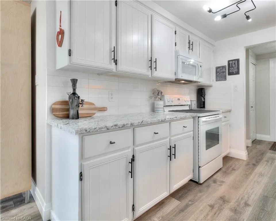 27 Wheatfield Crescent