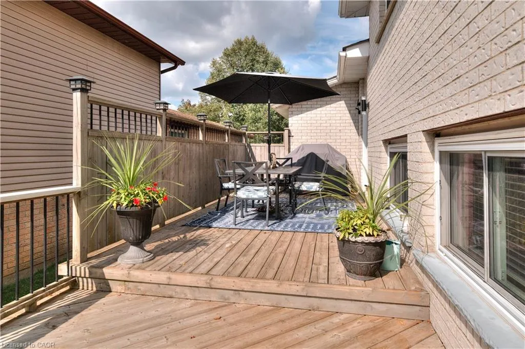 27 Wheatfield Crescent