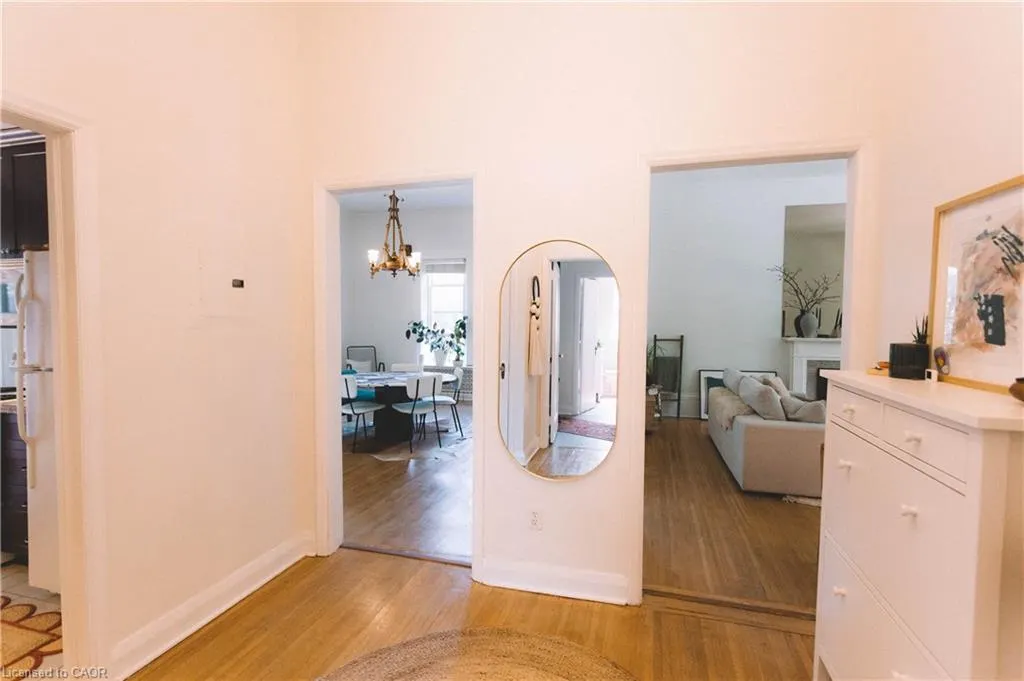 272 Park Street S, #2