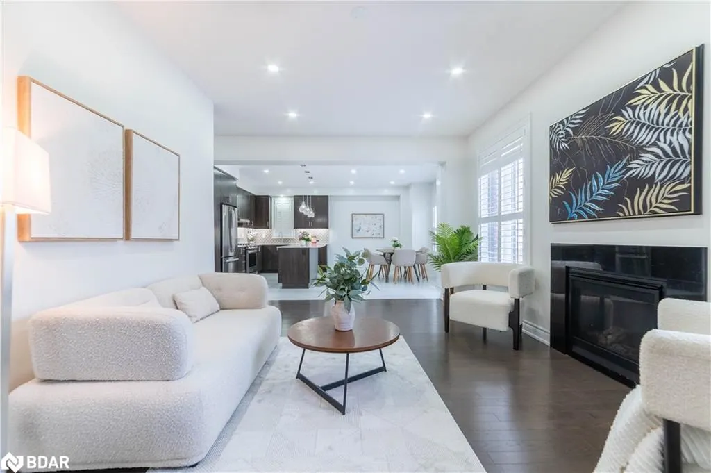 1267 Raspberry Terrace