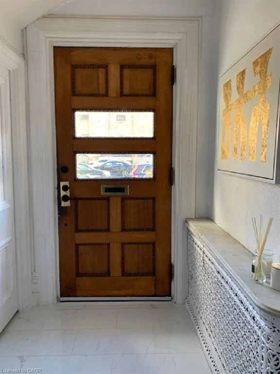 272 Park Street S, #3