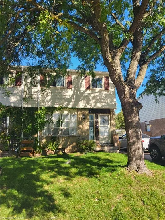 70 Timberlane Crescent