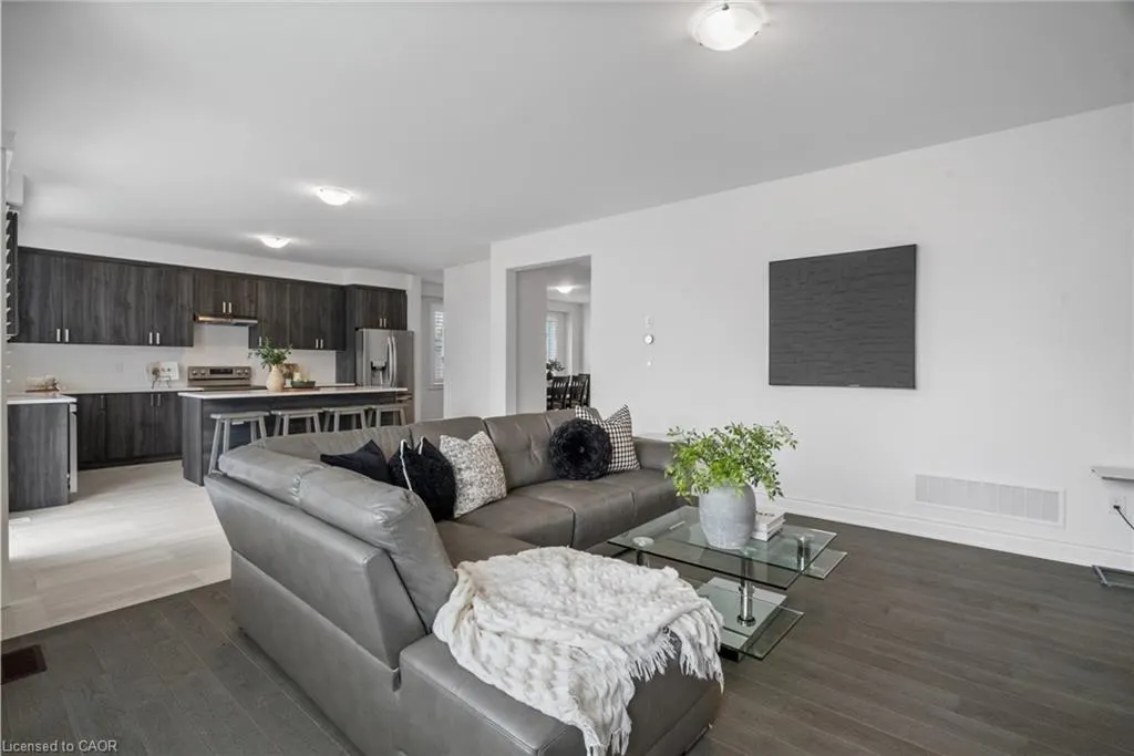 12 Emerald Street