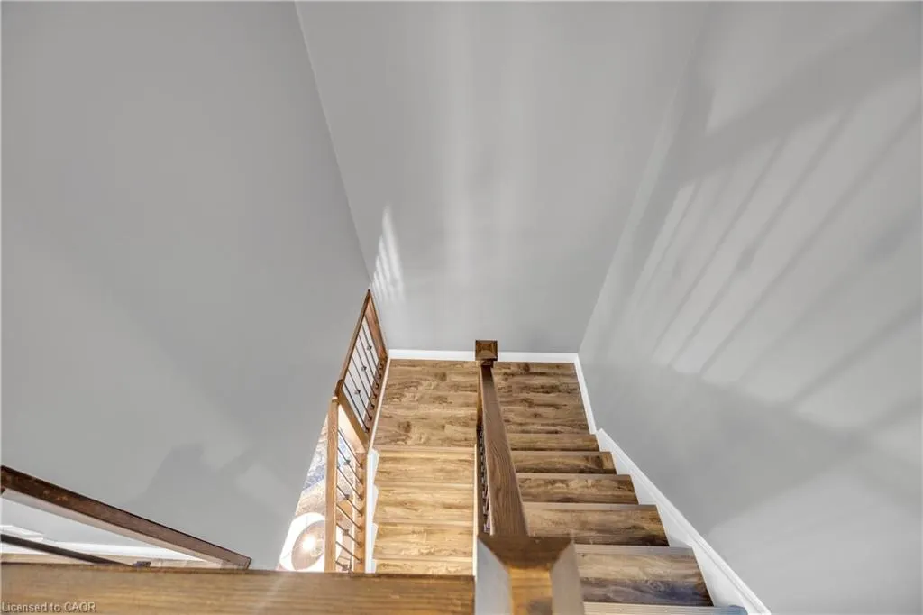 14 Williamsburg Road, #54