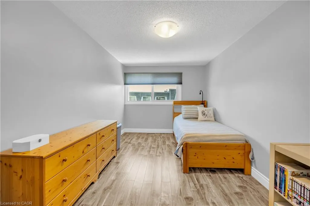 14 Williamsburg Road, #54