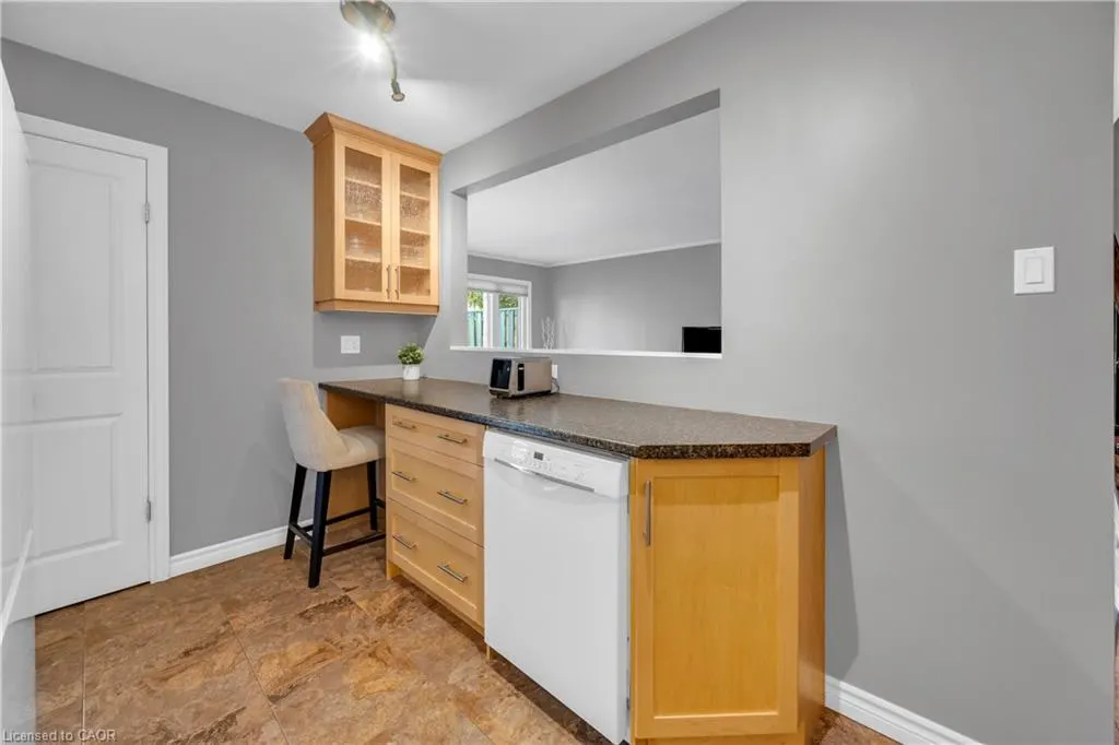 14 Williamsburg Road, #54