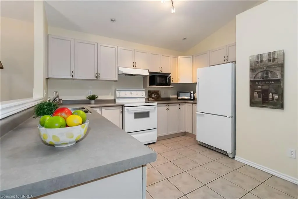 54 Glenwood Drive, #15