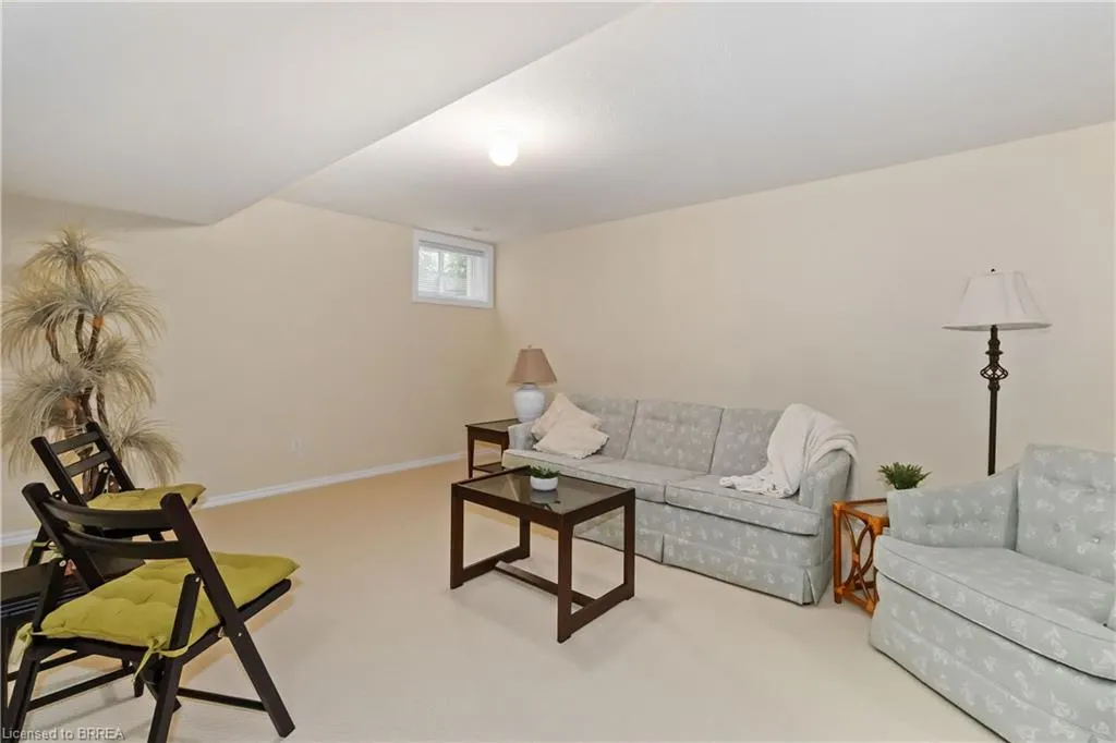 54 Glenwood Drive, #15