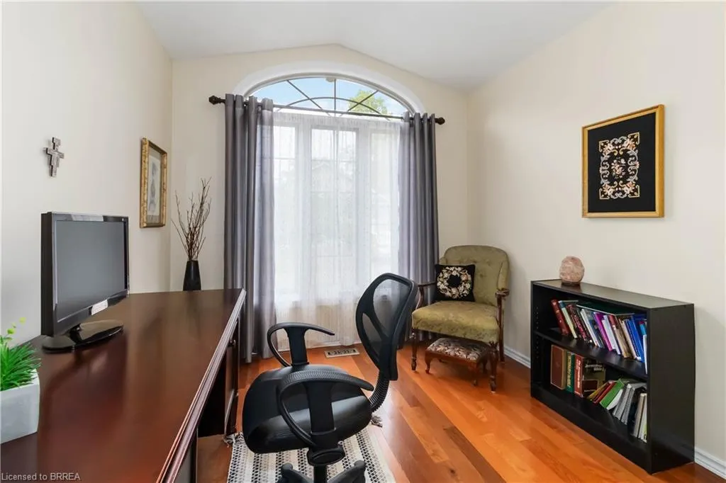 54 Glenwood Drive, #15
