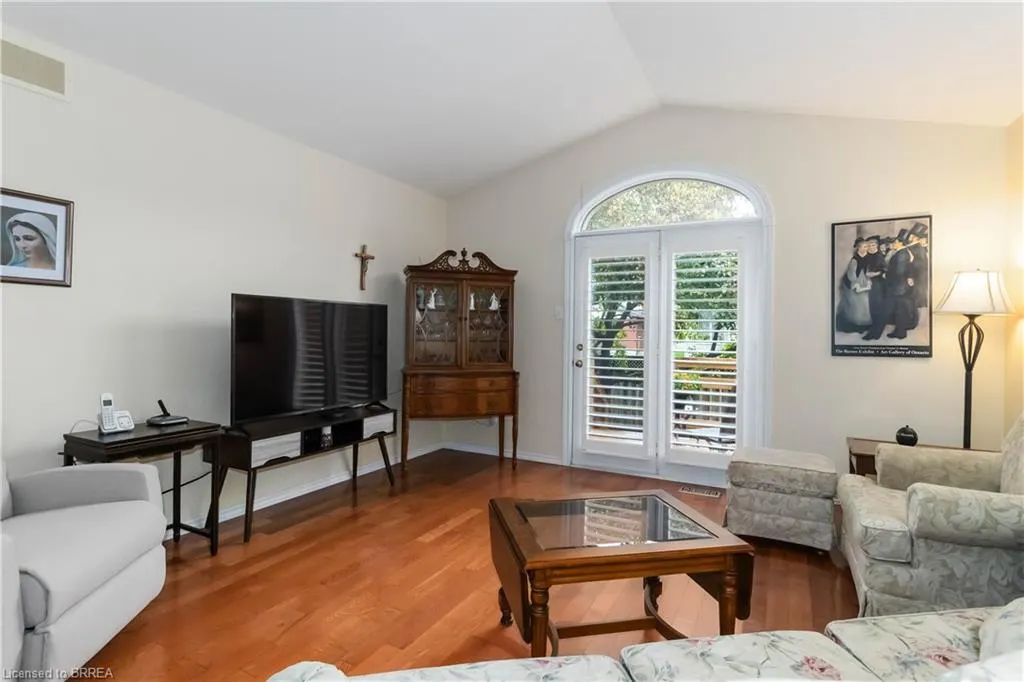 54 Glenwood Drive, #15