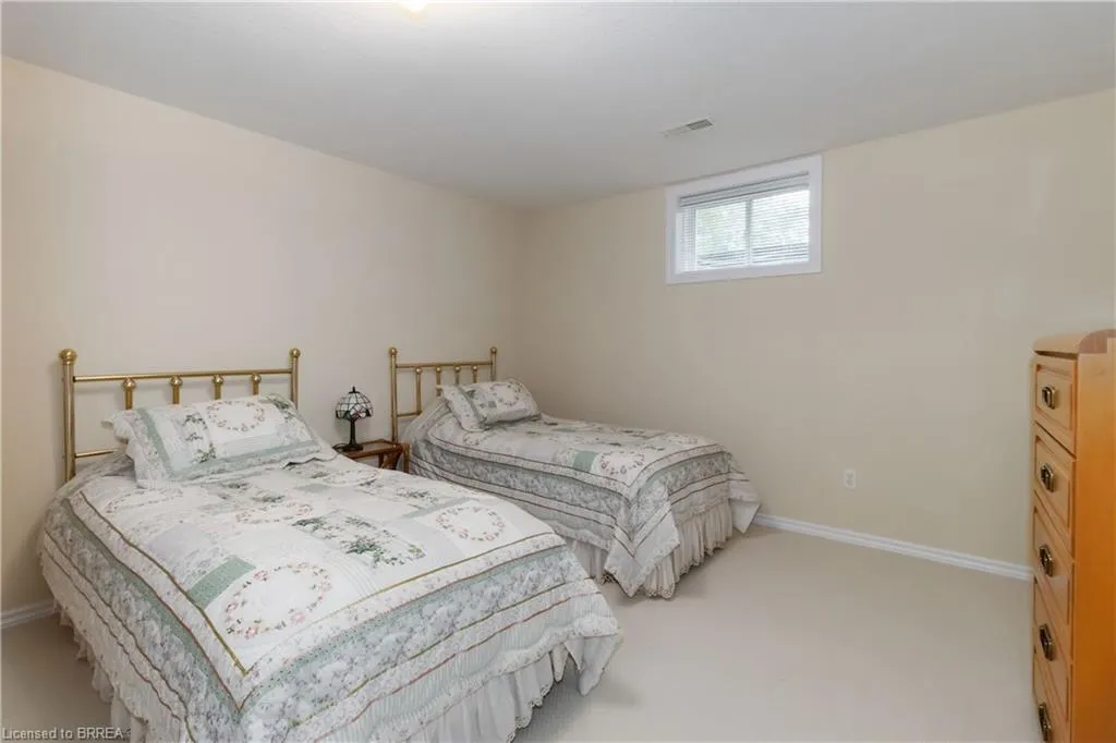 54 Glenwood Drive, #15