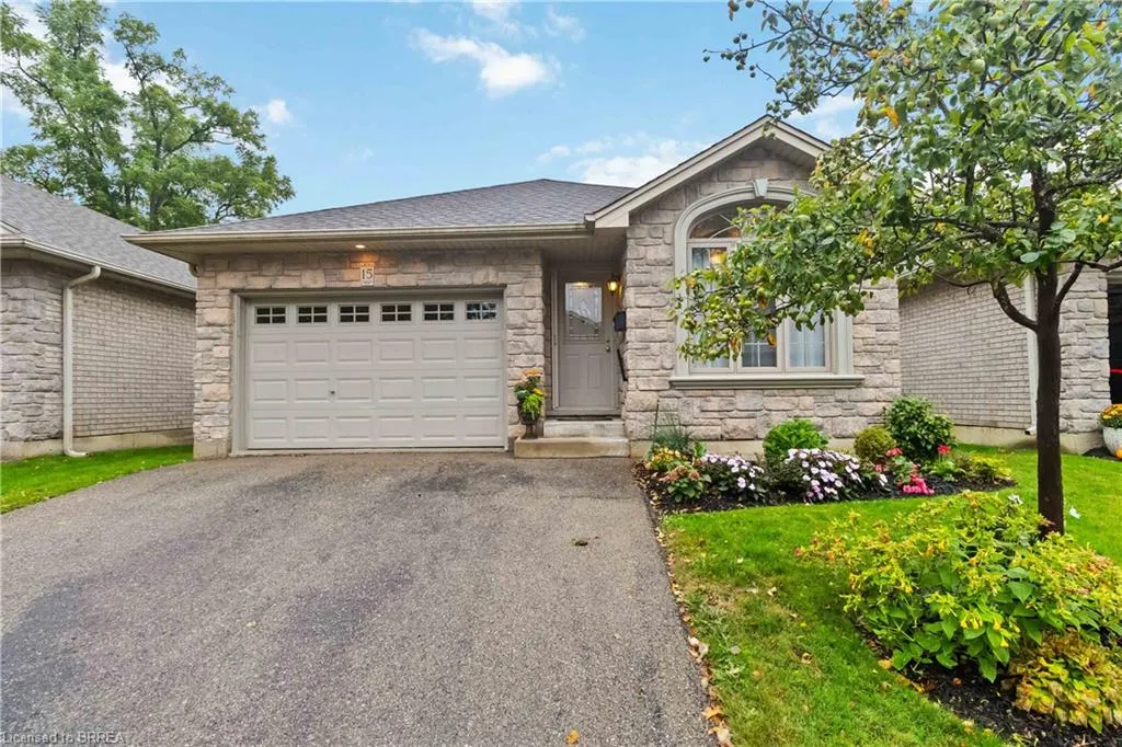 54 Glenwood Drive, #15