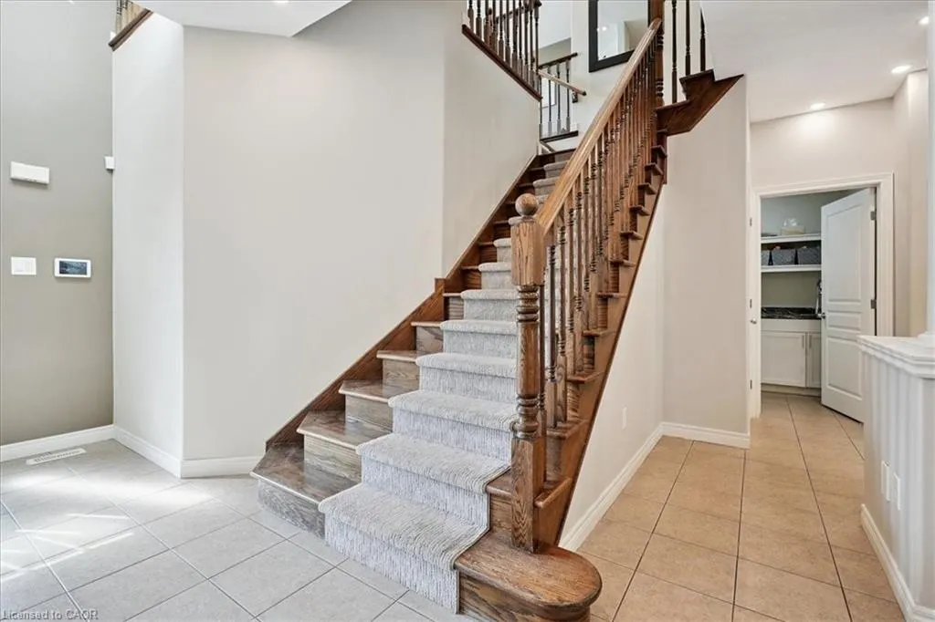 95 Hemlock Way