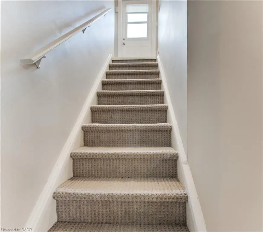 119 Kingswood Drive