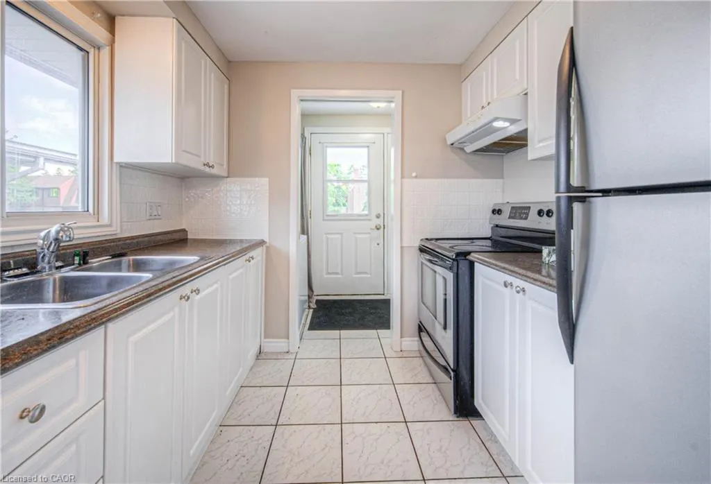 119 Kingswood Drive