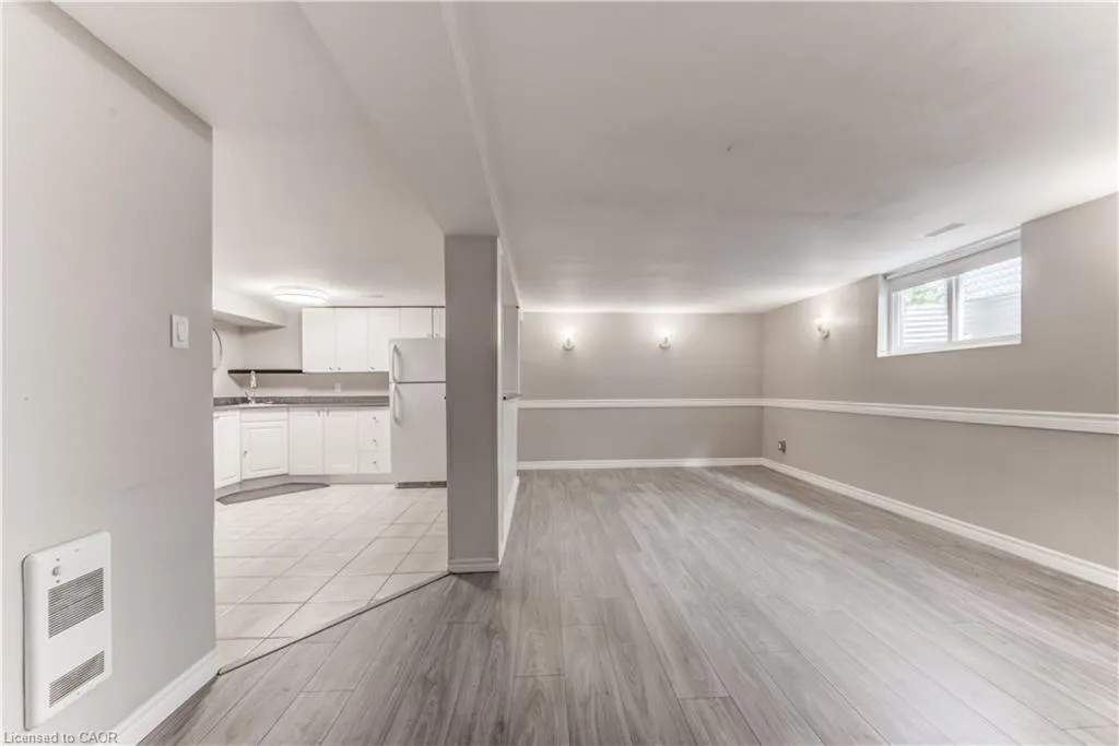 119 Kingswood Drive