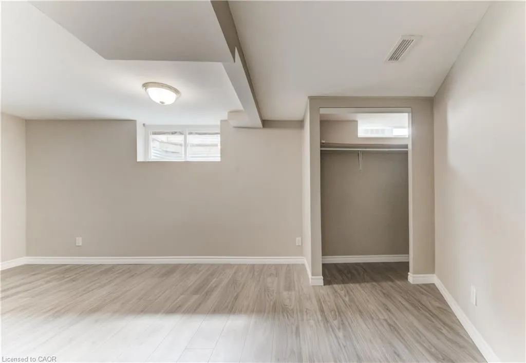 119 Kingswood Drive