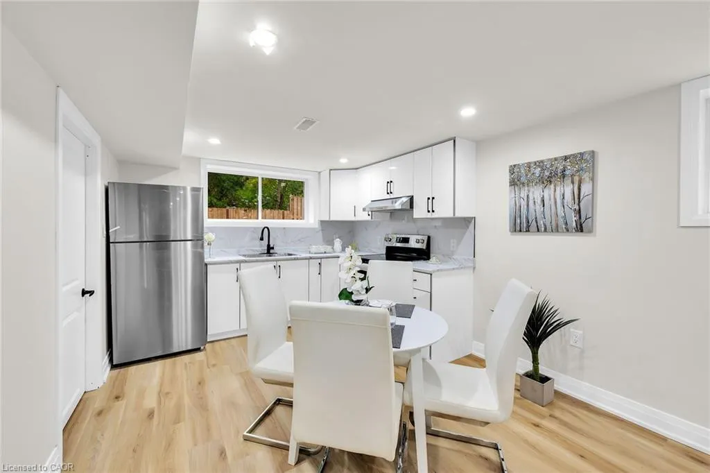 121 Appleford Road
