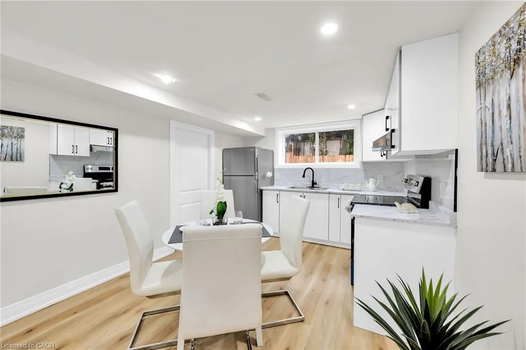 121 Appleford Road