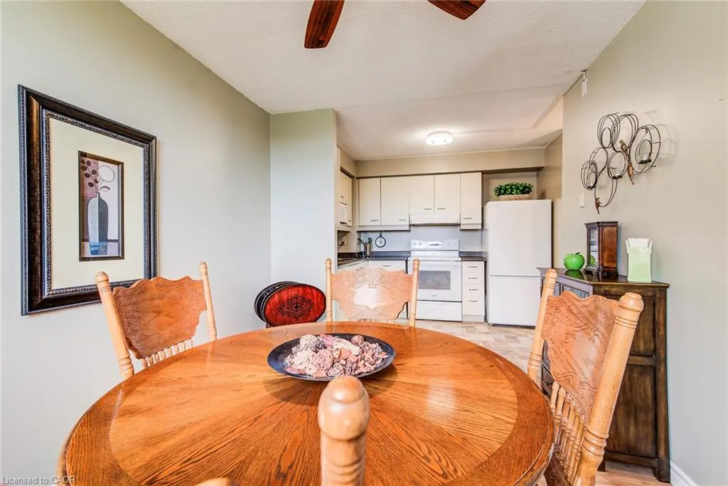 89 Westwood Road, #405