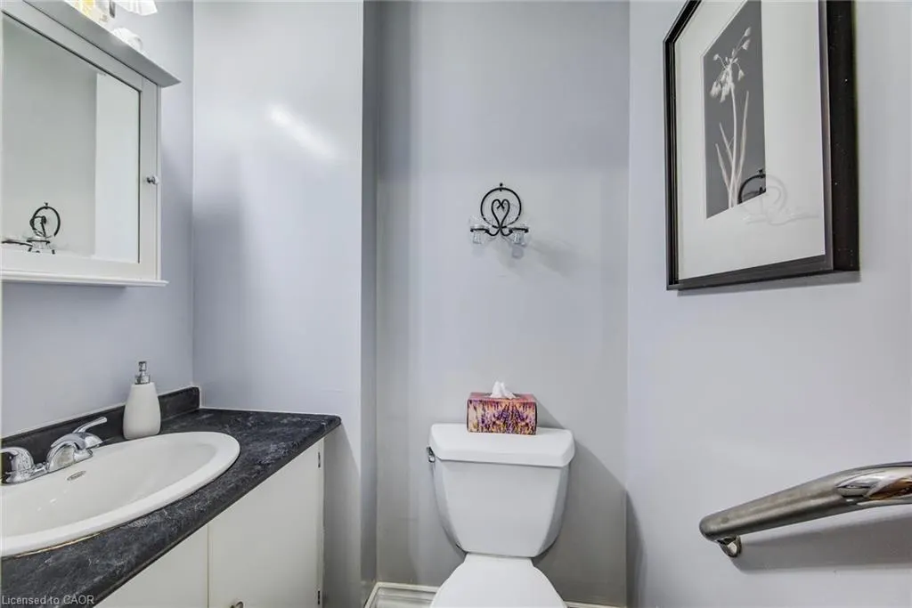 89 Westwood Road, #405