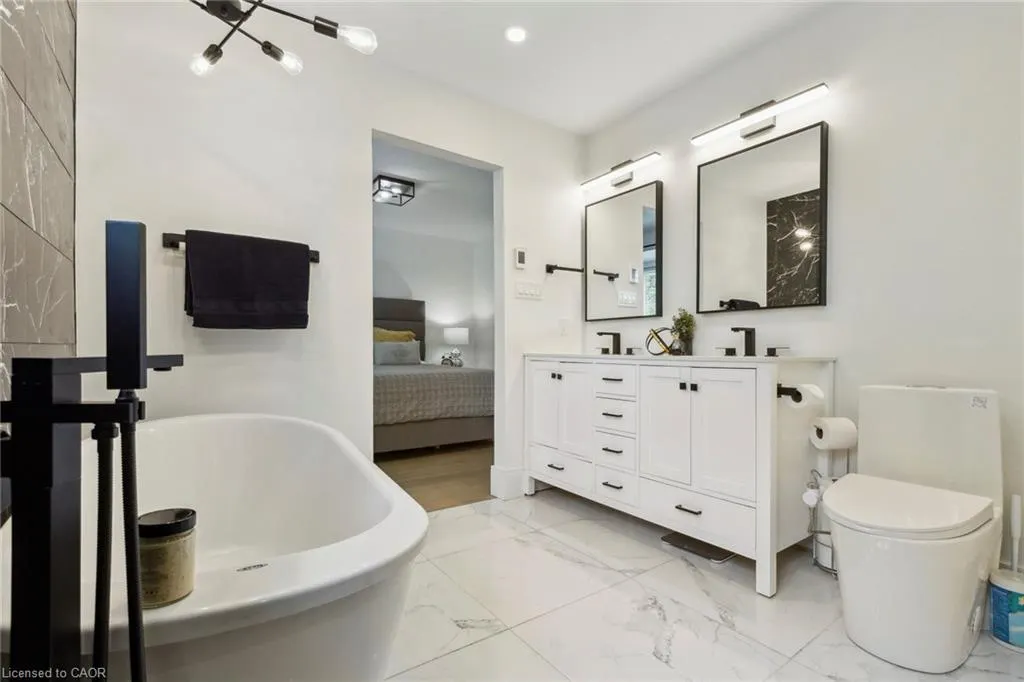 77 Imperial Road N