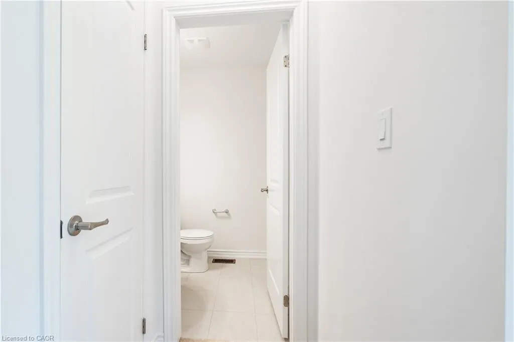 620 Colborne Street W, #20