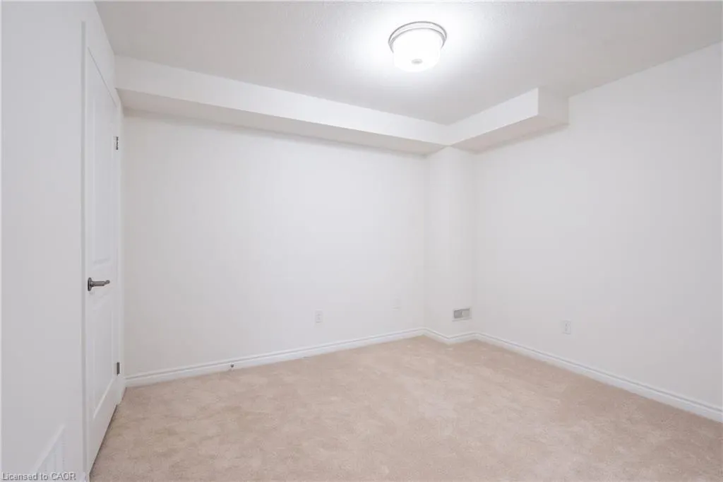 620 Colborne Street W, #20
