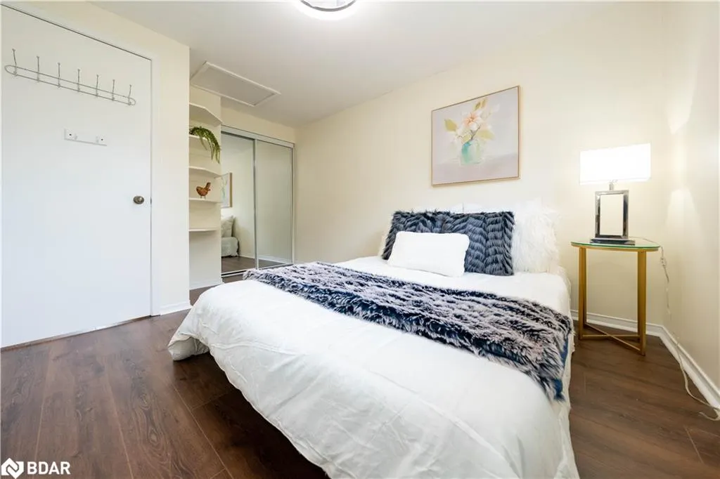 41 Barrett Crescent