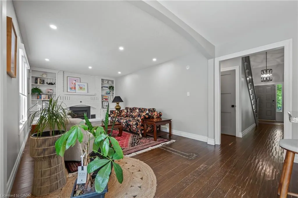 58 Mcleod Court